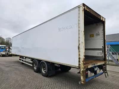 Fruehauf DISC Box Semi-Trailer 2005 – 2 Axles – BPW – Drum Brakes – Air Suspension – Box Trailer — photo 8 of 15