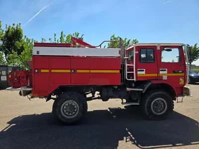 1998 Renault M210 Fire Engine 2000 – 4x4 – Double Cab — photo 4 of 20