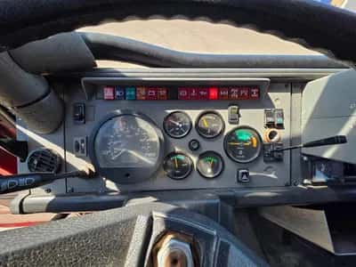 1998 Renault M210 Fire Engine 2000 – 4x4 – Double Cab — photo 11 of 20