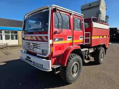 1998 Renault M210 Fire Engine 2000 – 4x4 – Double Cab — photo 1 of 20