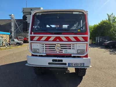 1998 Renault M210 Fire Engine 2000 – 4x4 – Double Cab — photo 2 of 20