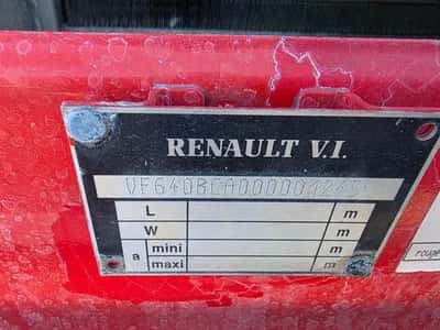 1998 Renault M210 Fire Engine 2000 – 4x4 – Double Cab — photo 17 of 20