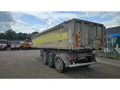 Benalu C39C17 Tipper 2012 – 3 Axles – Aluminium – 32.8 Ton – Air Suspension – Drum Brakes — photo 5 of 18