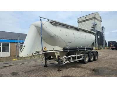 1993 Spitzer Cement Trailer – 43m3 – Silo Semi-Trailer – 3 Axles – Bulk Transport — photo 1 of 20