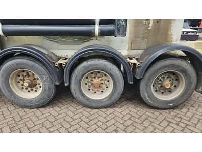 1993 Spitzer Cement Trailer – 43m3 – Silo Semi-Trailer – 3 Axles – Bulk Transport — photo 16 of 20