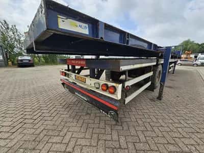 1993 Deckers 3 Flatbed Semi-Trailer - 2 Axles - BPW - Drum Brakes - Air Suspension — photo 7 of 20