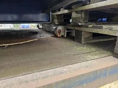 1993 Deckers 3 Flatbed Semi-Trailer - 2 Axles - BPW - Drum Brakes - Air Suspension — photo 17 of 20