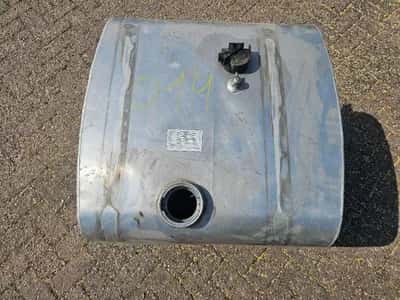ACGB 787 Mercedes Actros Fuel Tank Mercedes Actros – 290L – ACGB 787 – Diesel Tank – Truck Part — photo 7 of 9