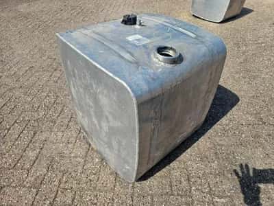 MAN Mercedes Actros Fuel Tank Mercedes Actros – 290L – MAN – Diesel Tank – Truck Part — photo 3 of 13