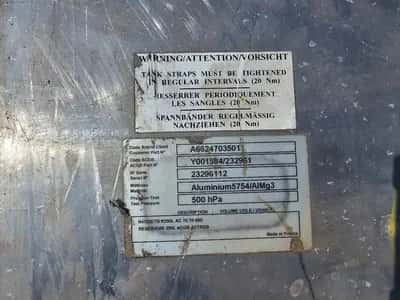 MAN Mercedes Actros Fuel Tank Mercedes Actros – 290L – MAN – Diesel Tank – Truck Part — photo 12 of 13