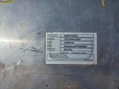 MAN Mercedes Actros Fuel Tank Mercedes Actros – 290L – MAN – Diesel Tank – Truck Part — photo 13 of 13
