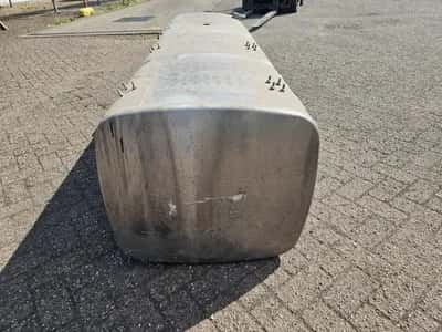 DAF XF106 CF Euro 6 Diesel Tank 845L 1944801 Aluminium Fuel Tank — photo 5 of 11