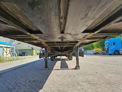 2015 Krone 2-Axle Flatbed Semi-Trailer - SAF Axles - Disc Brakes - Air Suspension - 30 Ton — photo 12 of 20
