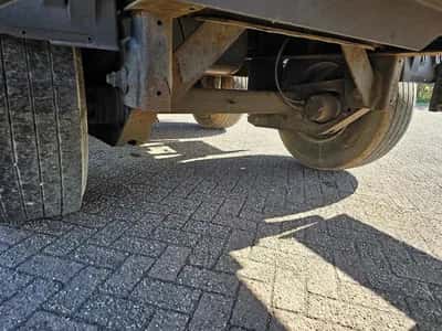 2015 Krone 2-Axle Flatbed Semi-Trailer - SAF Axles - Disc Brakes - Air Suspension - 30 Ton — photo 16 of 20