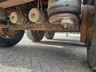 2002 Robuste Kaiser S3803V2C Timber Semi-Trailer - 3 Axles - SAF - Drum Brakes - Air Suspension -13.8 meter - 34 Ton — photo 12 of 20