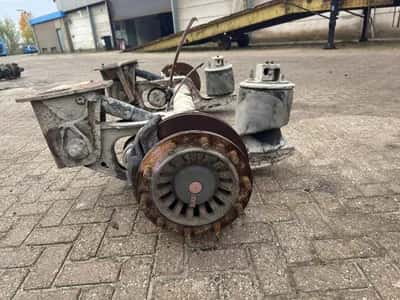 SAF B19-22W01 Axle – Trailer Axle – Disc Brakes – 9-11 Ton – Semi-Trailer — photo 4 of 9