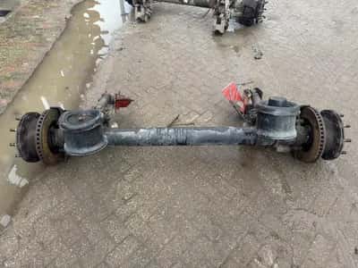Schmitz Cargobull SCB-9010 Disc BrakesSchmitz Cargobull SCB 9010 Axle – Trailer Axle – Disc Brakes – 9 Ton – Semi-Trailer — photo 2 of 9