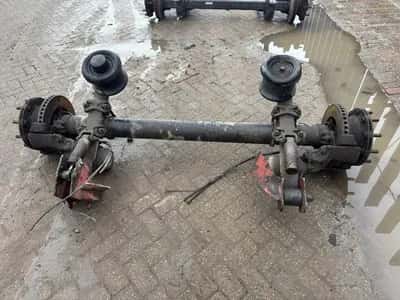 Schmitz Cargobull SCB-9010 Disc BrakesSchmitz Cargobull SCB 9010 Axle – Trailer Axle – Disc Brakes – 9 Ton – Semi-Trailer — photo 6 of 9