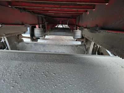 Fruehauf Box Semi-Trailer – TX34 – 3 Axles – Tail Lift – Box Trailer - Disc Brakes - Air Suspension - Lift Axle - Spare Tyre 2010 — photo 16 of 20