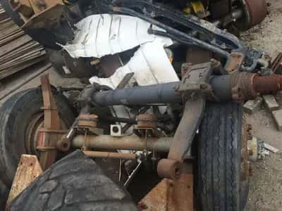 MISCELLANEOUS 50 Axles Semi-Trailer Axles — photo 8 of 9