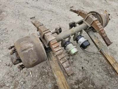 2005 Gigant - Drum Brakes - Leaf Springs - 19.5 inch - Trailer — photo 1 of 4