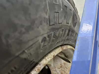 Continental 275/70R 22.5 - Truck Tyre - 22.5 Inch - Truck / Trailer — photo 8 of 9