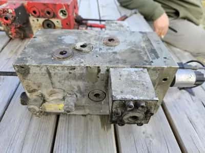Legras Control valve 02 Electrically operated (complete) - Control valve — photo 3 of 13