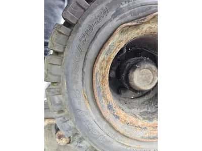 2010 Michelin 18x7-8 Tyre – Forklift Tyre – Solid Rubber – Good Condition (180/70-8) full rubber — photo 3 of 3