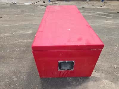 Aluminium Storage Box – Toolbox – Good Condition – Truck / Trailer — photo 3 of 8