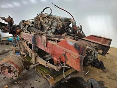 Renault 6-Cylinder Diesel Truck Engine Renault Heavy Duty Engine — photo 12 of 13