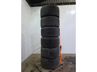 Michelin 445/45 R19.5 Tyre – Trailer Tyre – Good Condition – Ready to Use — photo 1 of 13