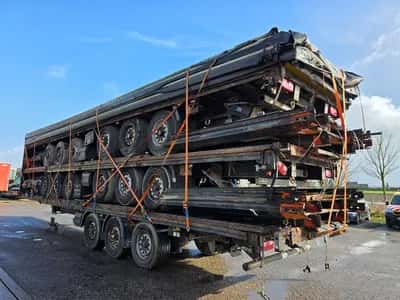 Van Hool 3B2011 - BPW - DISC Stack of 5 3-Axle Curtainsider Trailers - Air Suspension - Disc Brakes - 39 Ton - 2004 - Ready for Export — photo 7 of 15