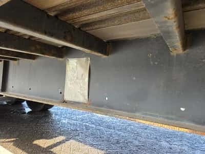 Van Hool 3B2011 - BPW - DISC Stack of 5 3-Axle Curtainsider Trailers - Air Suspension - Disc Brakes - 39 Ton - 2004 - Ready for Export — photo 10 of 15