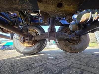 2011 Evans Trailers Wide Spread Semi-Trailer – 2 Axles – 8 Wheels – Drum Brakes – Leaf Springs — photo 18 of 20