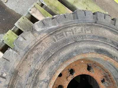 Magnum Solideal 7.00-12 Tyre – Forklift Tyre – Solid Rubber — photo 4 of 6