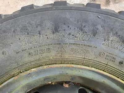 Dunlop 12.5 R20 Tyre – Truck Tyre - TRM2000 — photo 6 of 7