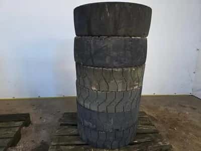 Gumasol Softy 300-15 Tyre Set – Solid Rubber Forklift Tyre — photo 1 of 7