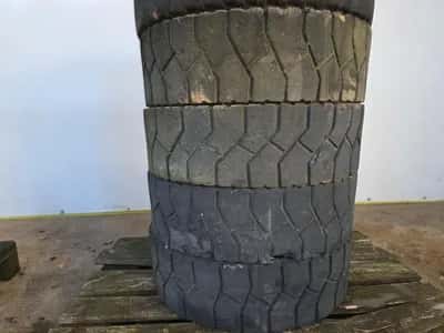 Gumasol Softy 300-15 Tyre Set – Solid Rubber Forklift Tyre — photo 3 of 7