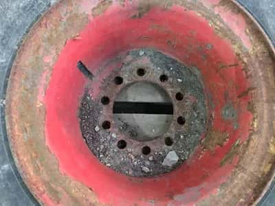 Marangoni 300-15 / 8.00 Tyre Set – Forklift Tyre — photo 4 of 6