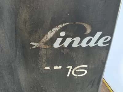 Linde. 16 - Toyota 24V 30A battery Pallet Truck 1600KG - Toyota 24V 30A battery -Hand Pallet Truck - 2012 — photo 8 of 17