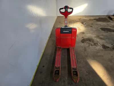 Linde. MT15 - 1500 kG Linde MT 15 - Pallet Truck 1500kg - Hand Pallet Truck - 2021 — photo 4 of 14