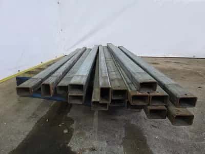 Unbranded Steel Box Profiles Lot of Steel Box Sections – Rectangular Tubes – Structural Steel — photo 4 of 5