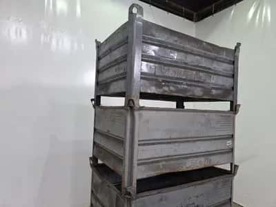 Unbranded Steel Stacking Bins Steel Stacking Bins – Storage Bins – Industrial – Stackable – Warehouse -2019 - 100 Pieces in Stock — photo 5 of 7