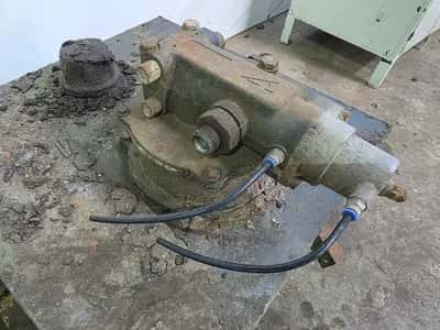 Afhymat EY PTO PTO Set / Hydraulic Set Complete – Tank, Pump and Brackets – 60x60x60 – Truck — photo 5 of 9