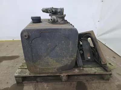 Afhymat EV PTO Set PTO Set / Hydraulic Set Complete – Tank, Pump and Brackets – 60x40x35 – Truck — photo 1 of 16