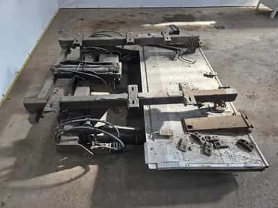 Dhollandia Tail Lift 3000 kg – Hydraulic Tail Lift – Tail Lift – Trailer — photo 3 of 8