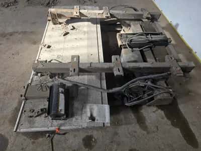 Dhollandia Tail Lift 3000 kg – Hydraulic Tail Lift – Tail Lift – Trailer — photo 4 of 8