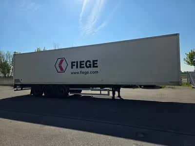 LAG 3-Axle Box Semi-Trailer - BPW Axles - Lift Axle - Disc Brakes - Air Suspension - 2010 — photo 4 of 20