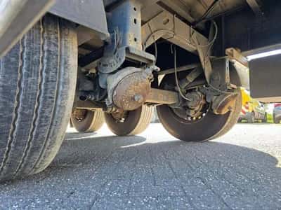 LAG 3-Axle Box Semi-Trailer - BPW Axles - Lift Axle - Disc Brakes - Air Suspension - 2010 — photo 20 of 20