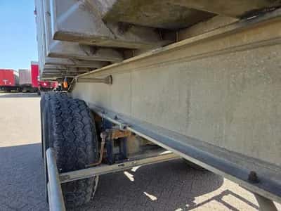 2005 General Trailer 2-Axle Tipper - SMB Axles - Drum Brakes - Leaf Springs - 33 Ton — photo 15 of 20